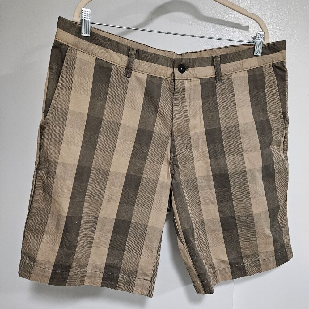 The North Face Size 38 x 10 Beige Plaid 5-pocket Cotton Blend Short